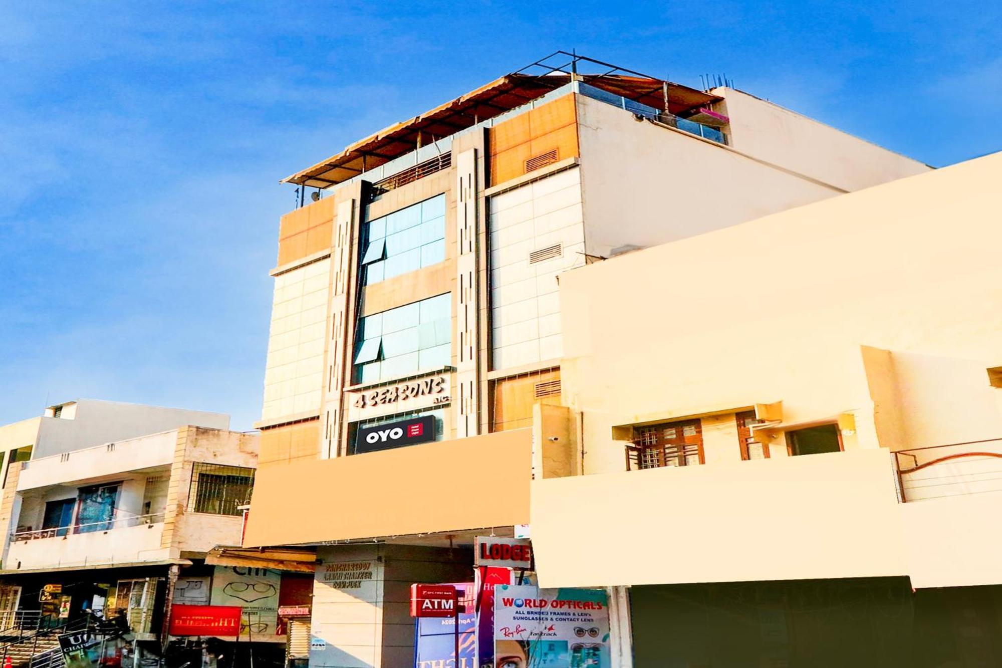 Hotel O Moon Light Nizamabad Exteriér fotografie
