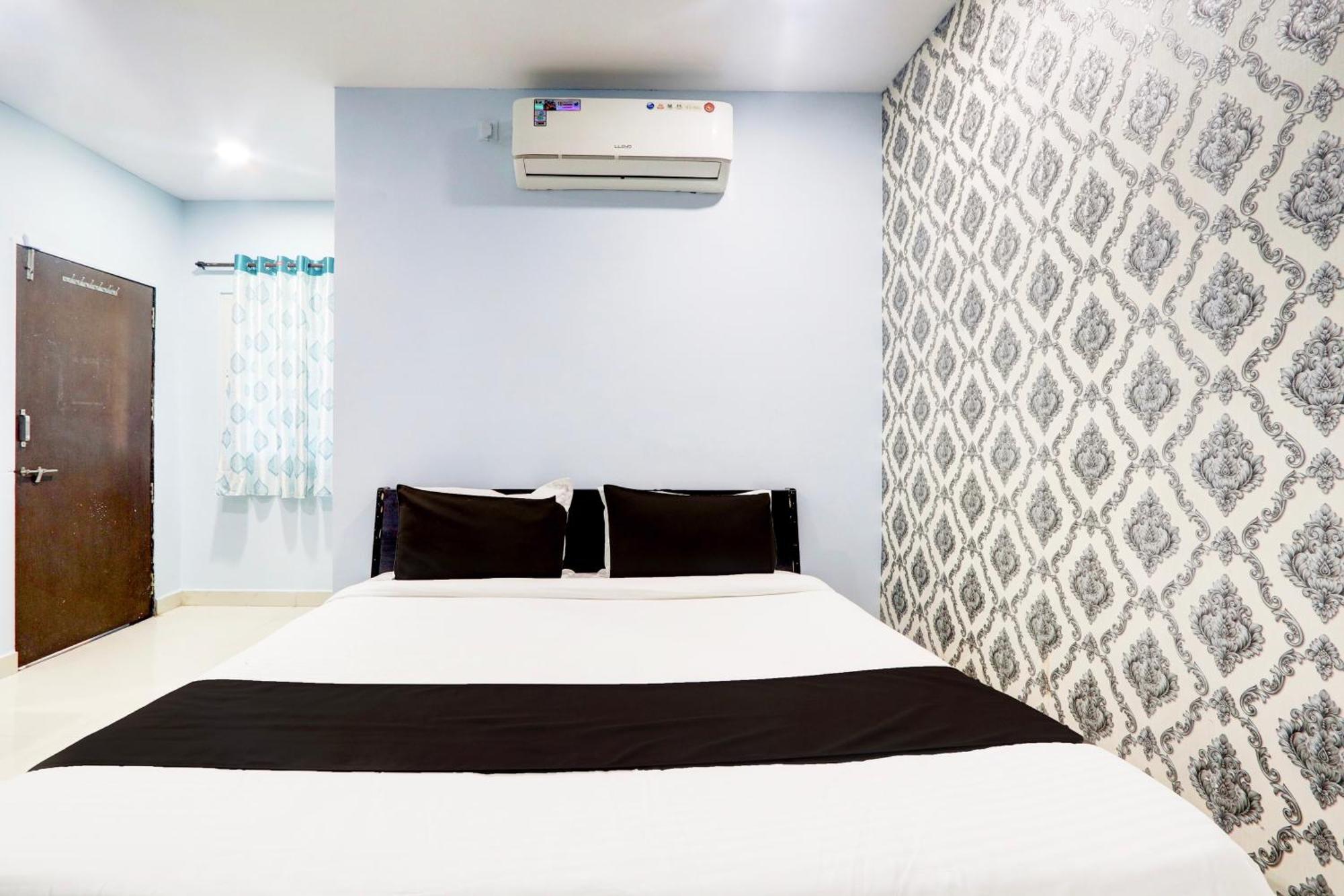 Hotel O Moon Light Nizamabad Exteriér fotografie